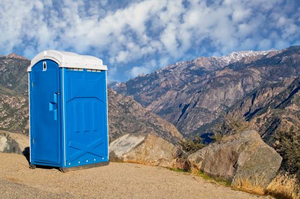 Best Temporary restroom rental  in Clive, IA